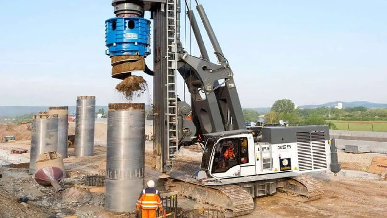 The Role of Tuspipe’s ASTM A252 Steel Pipes in Foundation Construction